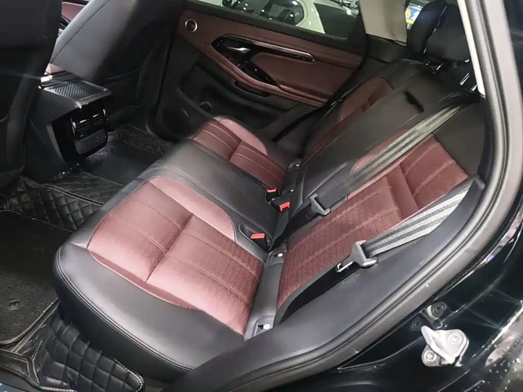 Land Rover Evoque — фото 17