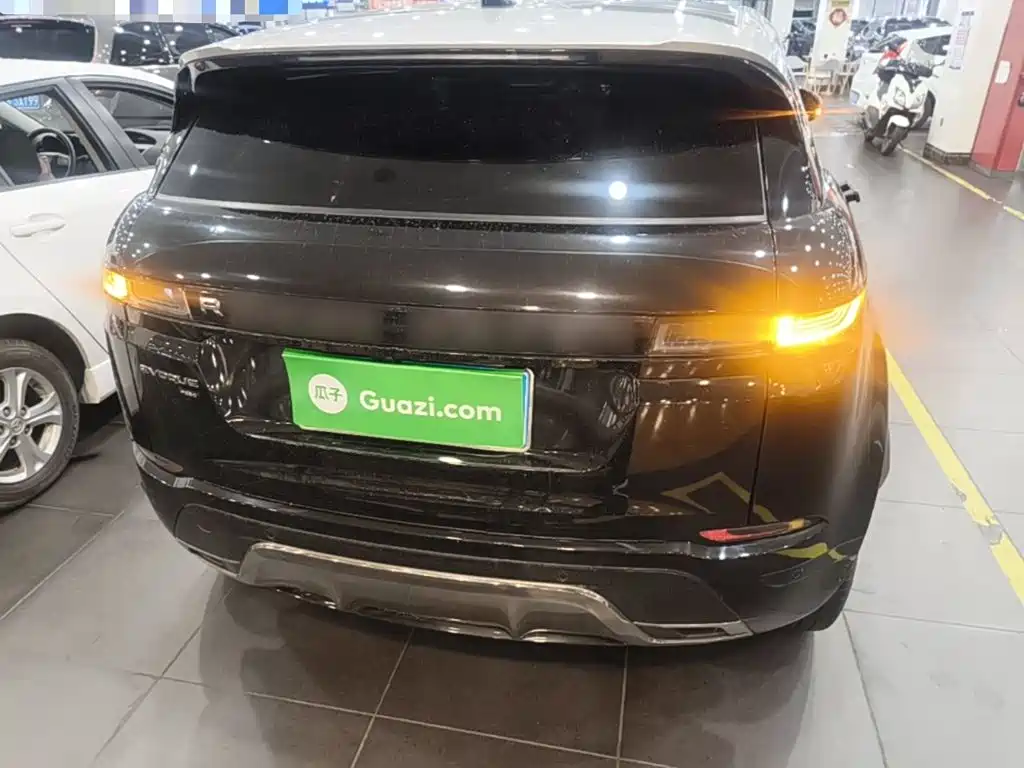 Land Rover Evoque — фото 6