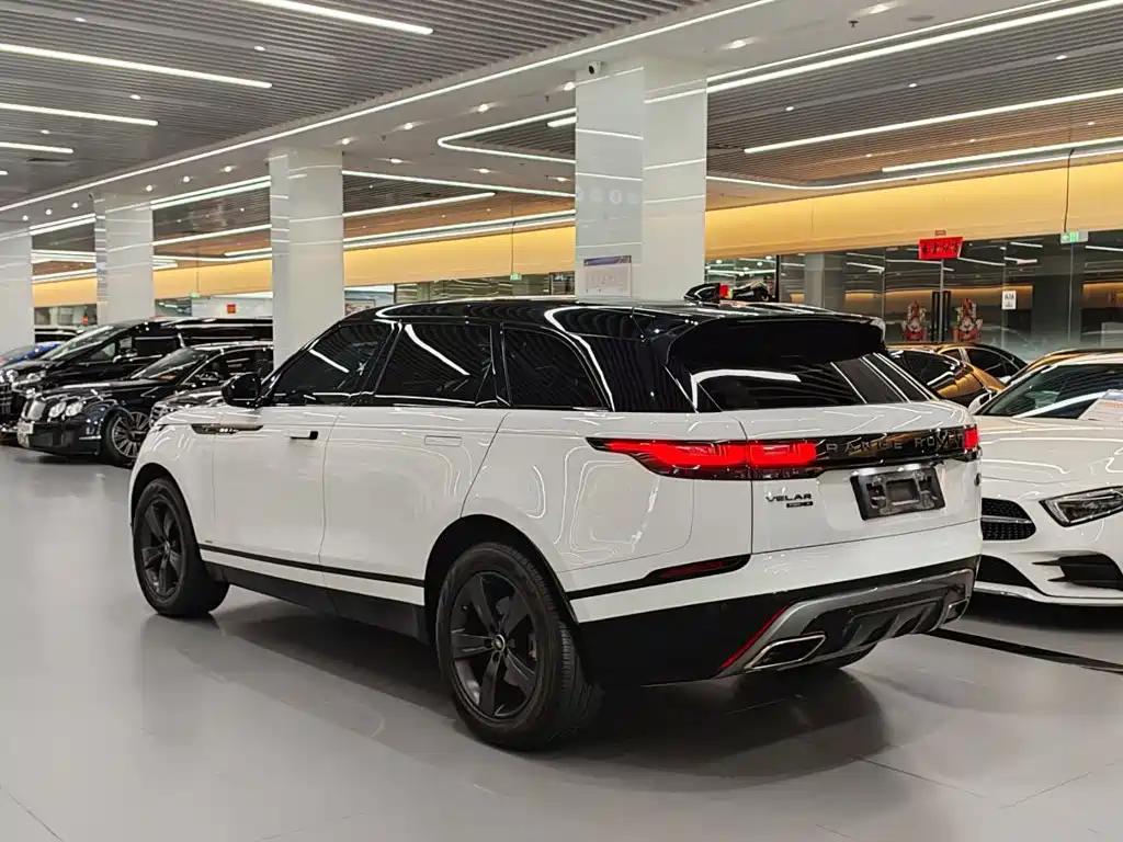 Land Rover Velar — фото 4