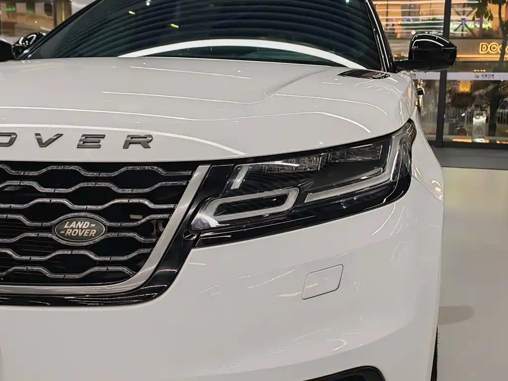Land Rover Velar — фото 8
