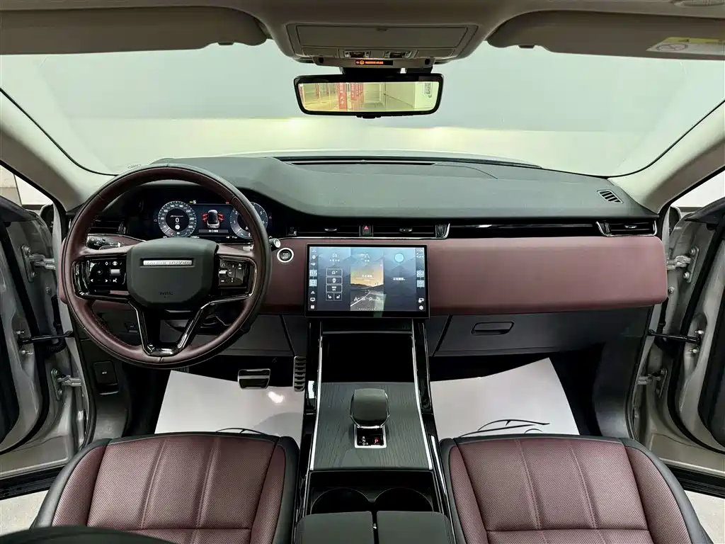 Land Rover Evoque — фото 6