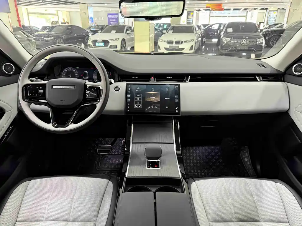 Land Rover Evoque — фото 10