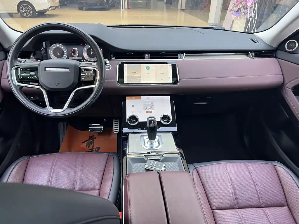 Land Rover Evoque — фото 18