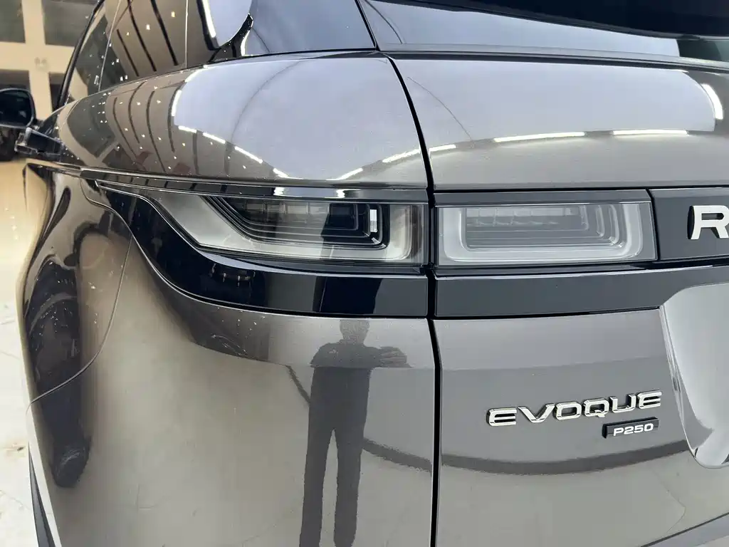 Land Rover Evoque — фото 8