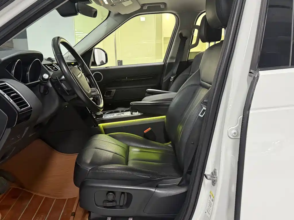 Land Rover Discovery — фото 11