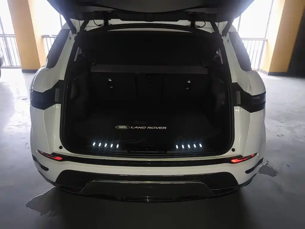 Land Rover Evoque — фото 19