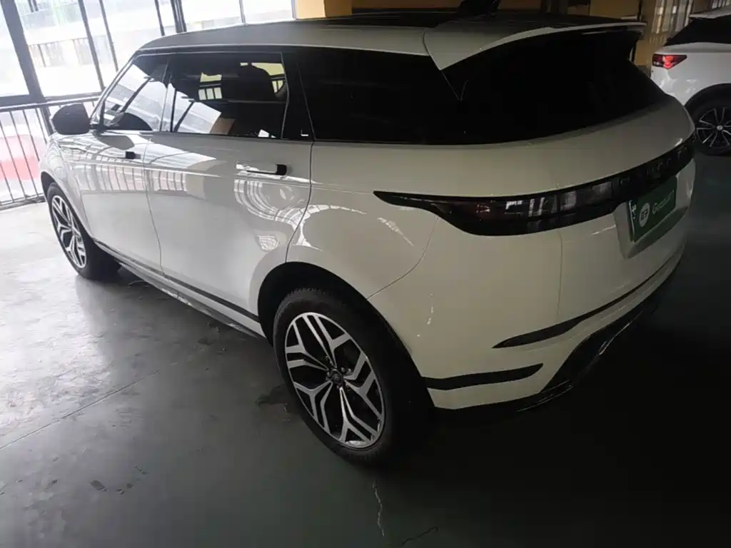 Land Rover Evoque — фото 5