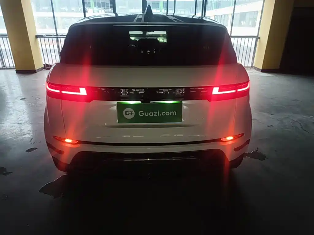 Land Rover Evoque — фото 6
