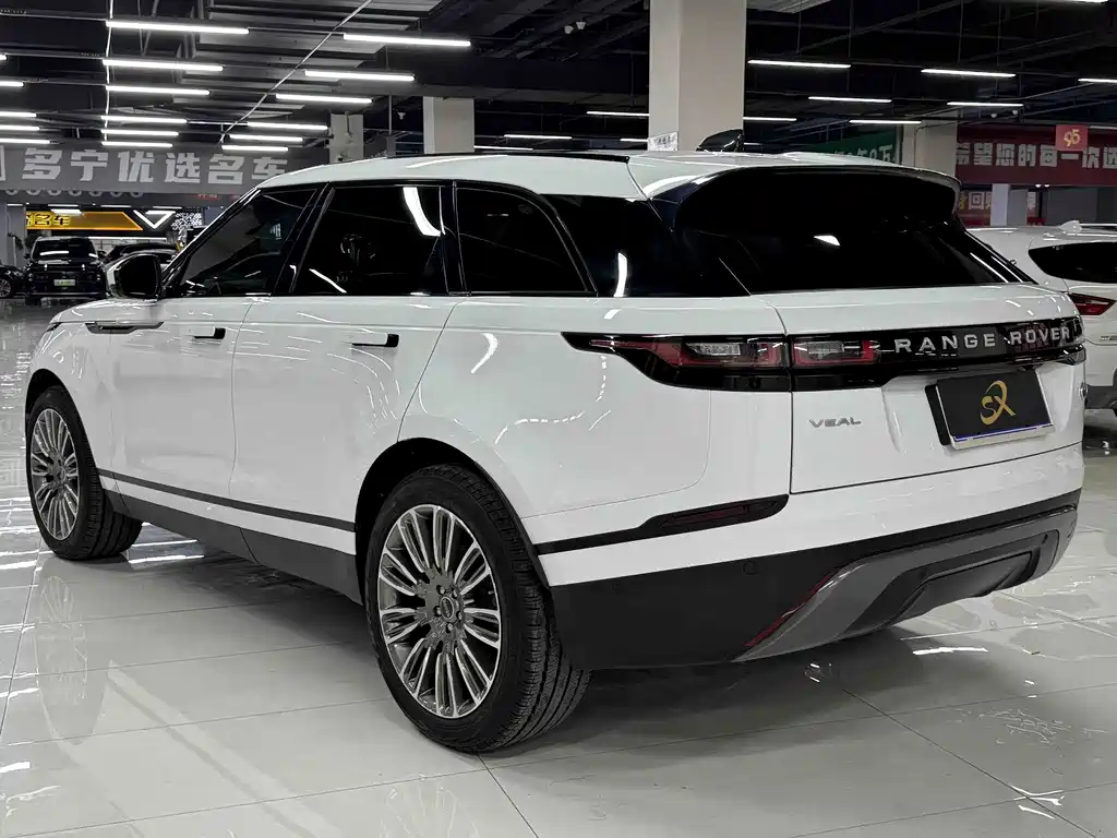 Land Rover Velar — фото 6