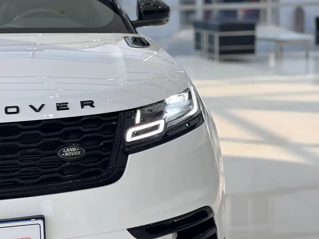 Land Rover Velar — фото 4