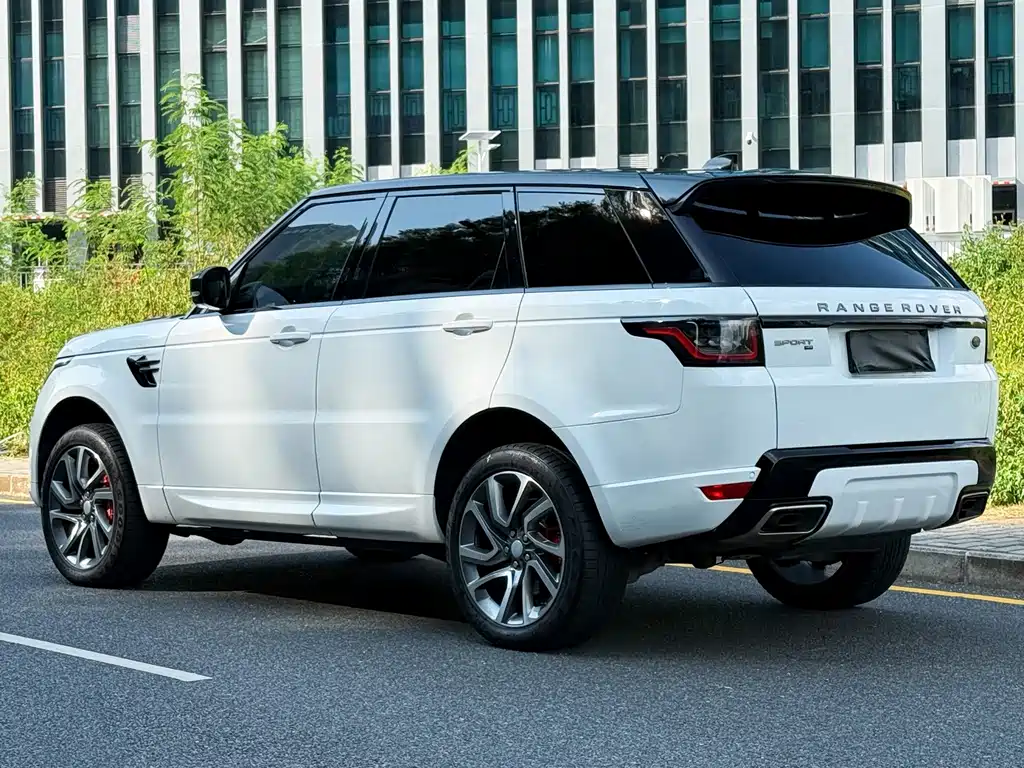 Land Rover Sport — фото 8