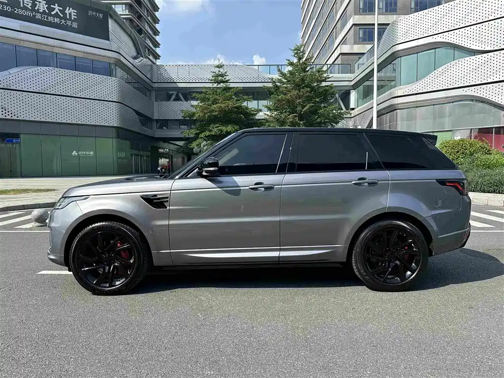 Land Rover Sport — фото 10