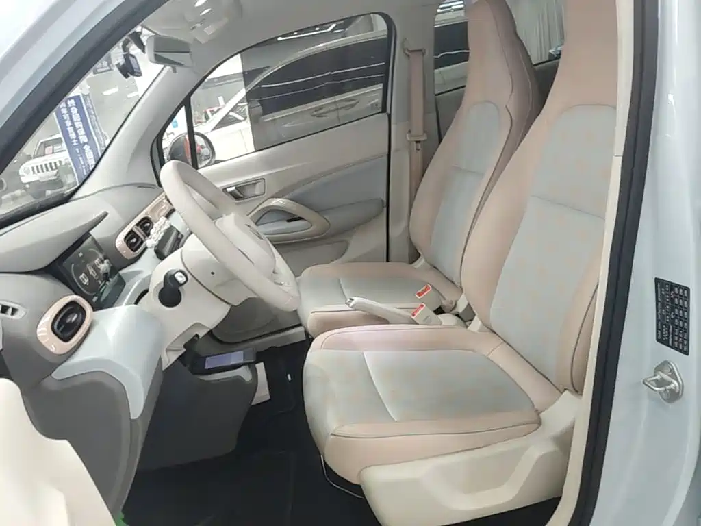 Leapmotor Leapmotor T03 — фото 15