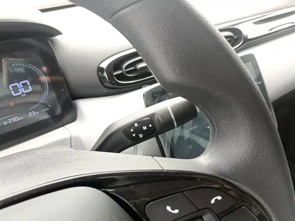 Leapmotor Leapmotor T03 — фото 14