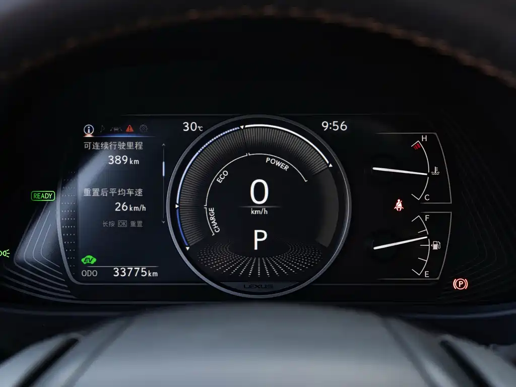 Lexus UX — фото 21