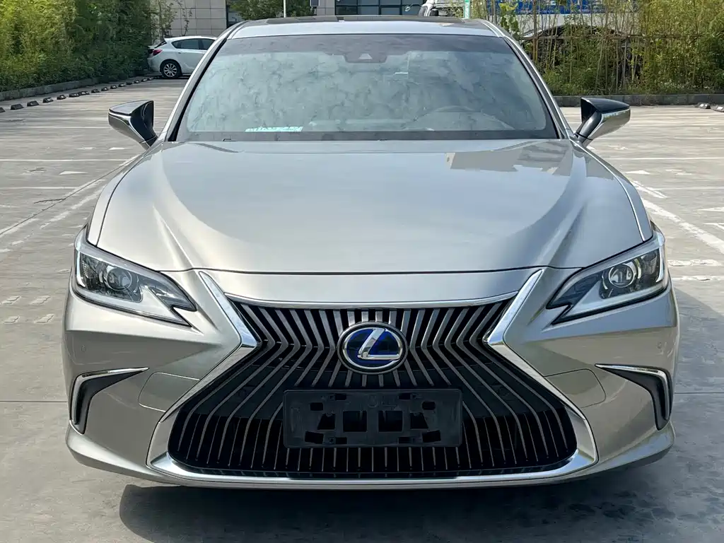 Lexus ES — фото 2
