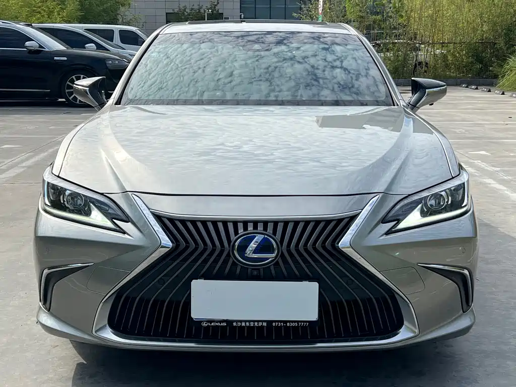 Lexus ES — фото 2