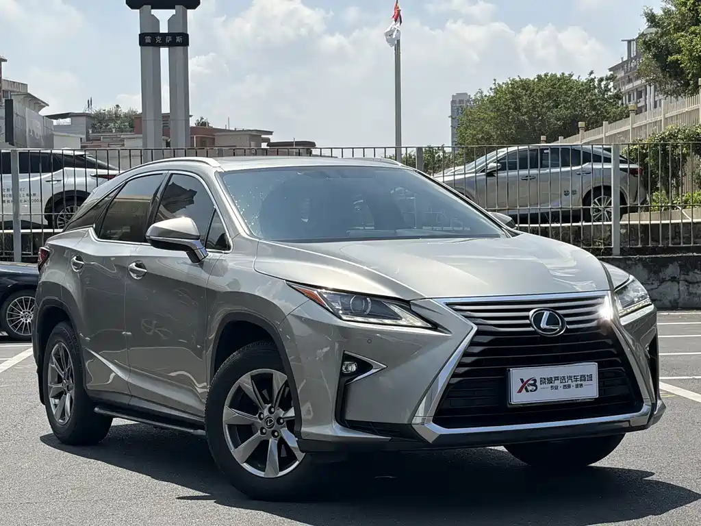 Lexus RX — фото 3