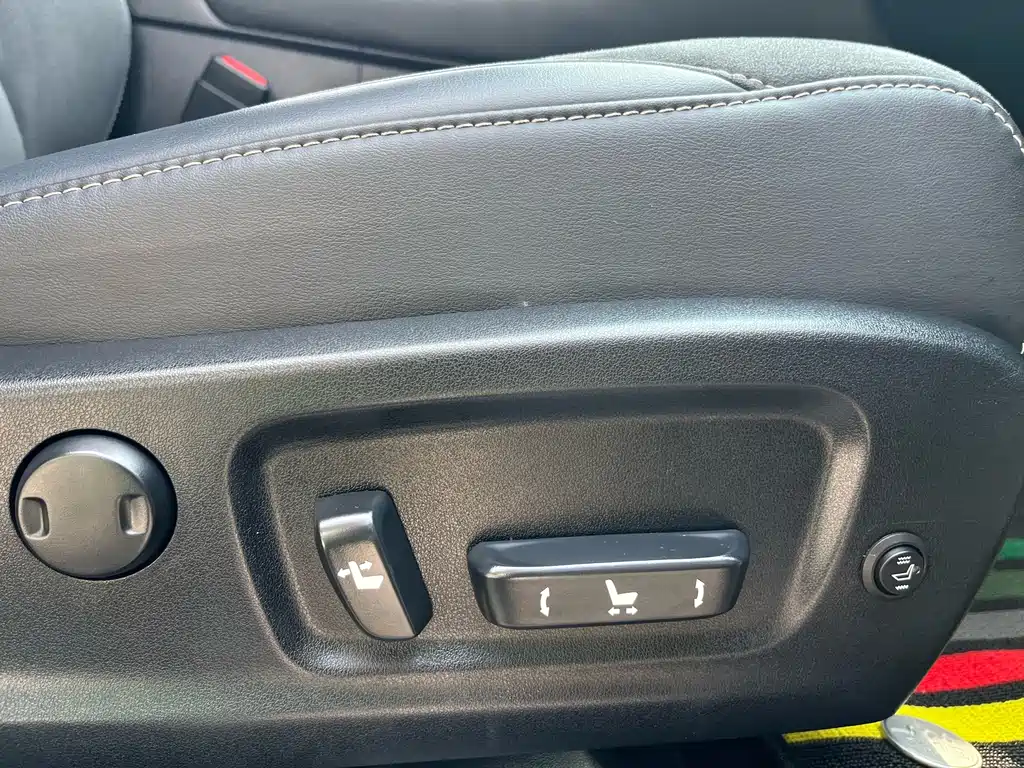Lexus RX — фото 27