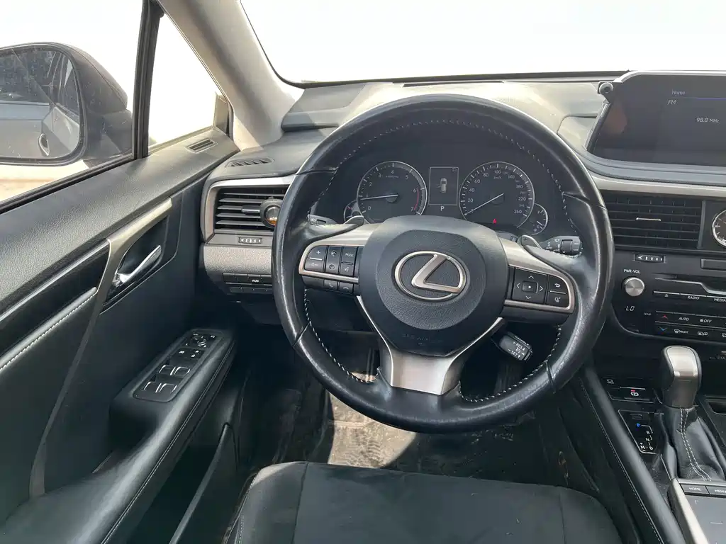 Lexus RX — фото 6