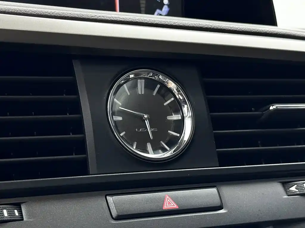 Lexus RX — фото 15
