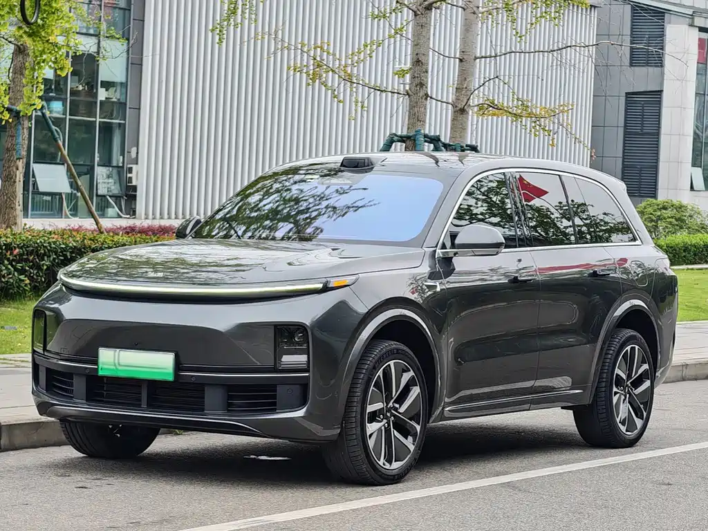Li Auto Li L8
