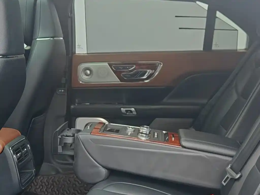 Lincoln Continental — фото 11