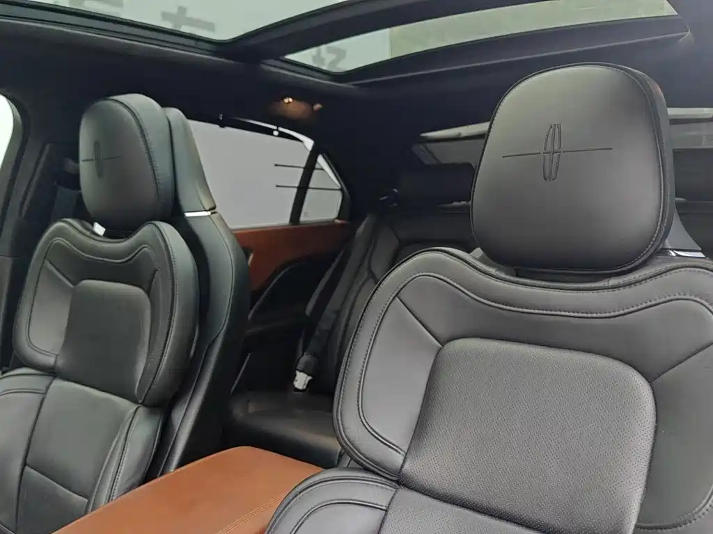 Lincoln Continental — фото 14