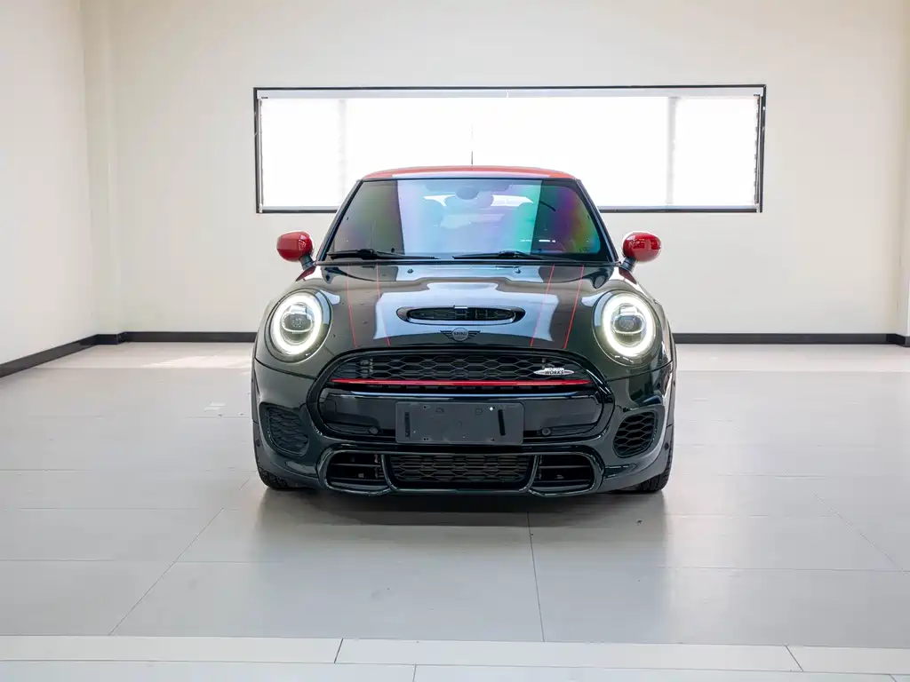 MINI Mini JCW — фото 2