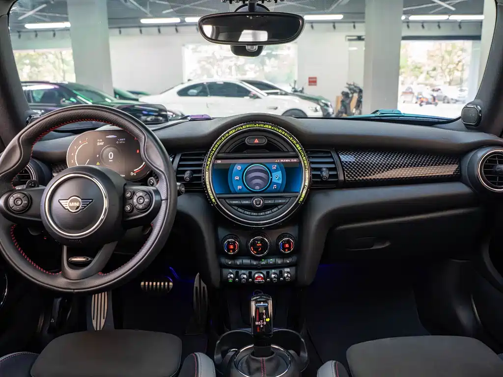 MINI Mini JCW — фото 8