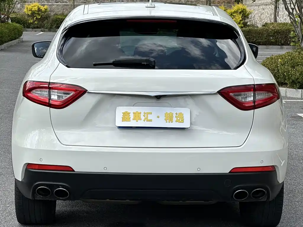 Maserati Levante — фото 5