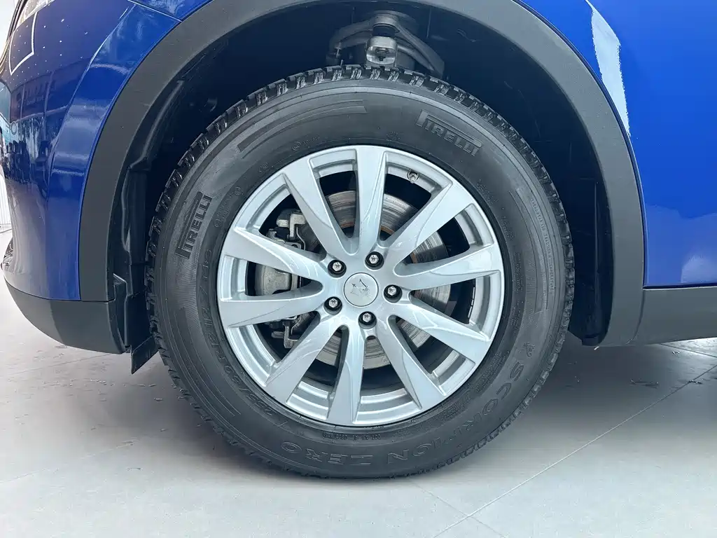 Maserati Levante — фото 15