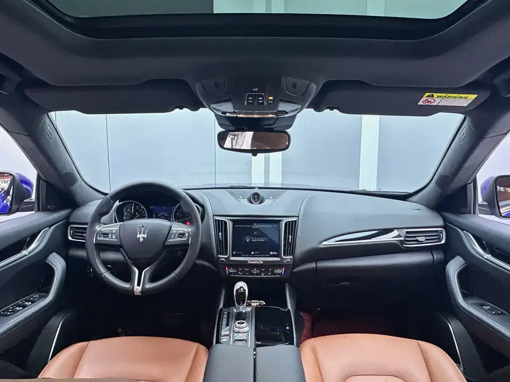 Maserati Levante — фото 4