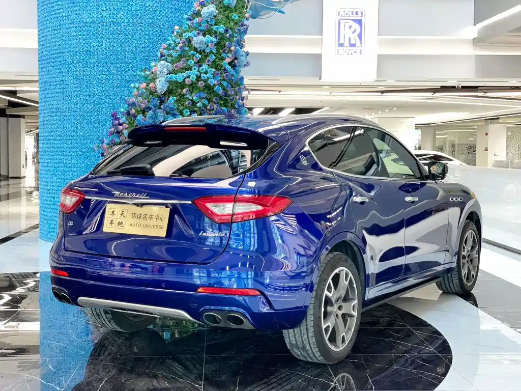 Maserati Levante — фото 23
