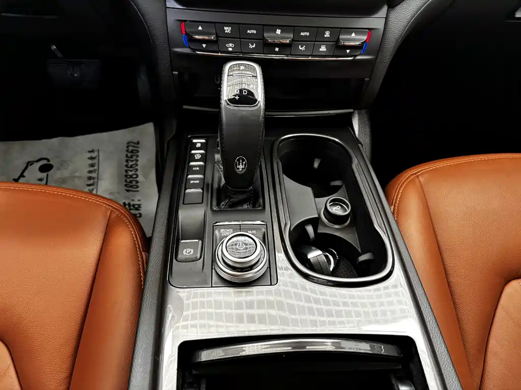 Maserati Ghibli — фото 19