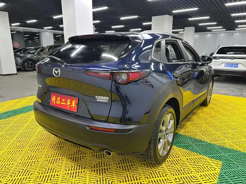 Mazda CX-30 — фото 4