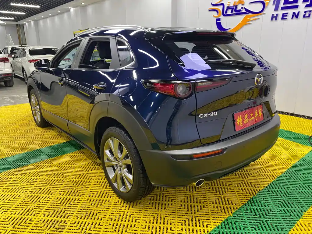Mazda CX-30 — фото 3