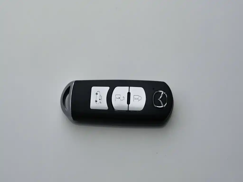 Mazda Atenza — фото 19