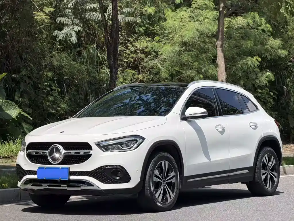 Mercedes-Benz GLA — фото 3