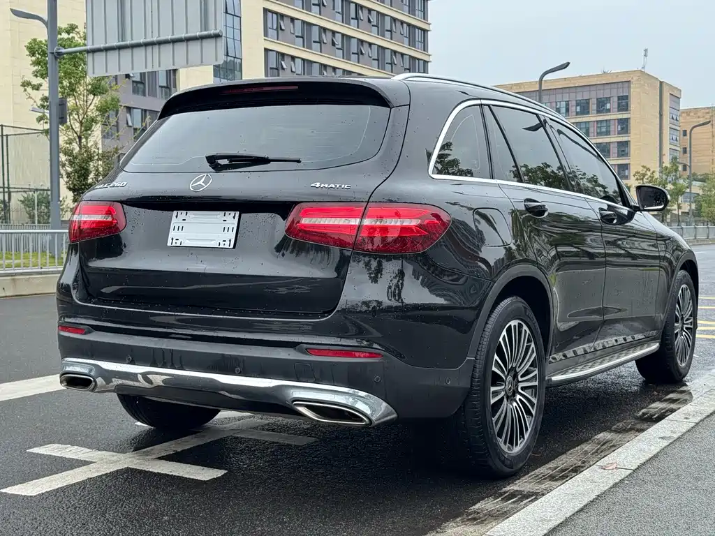 Mercedes-Benz GLC — фото 15