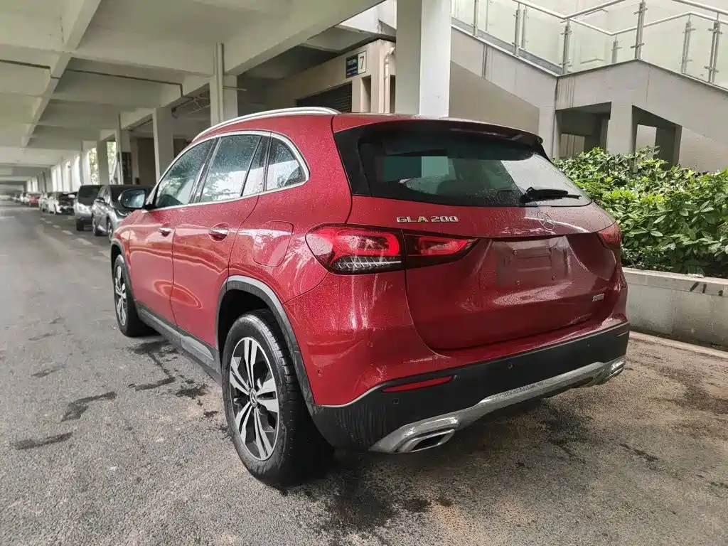 Mercedes-Benz GLA — фото 6