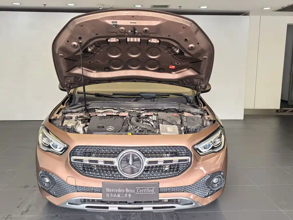 Mercedes-Benz GLA — фото 6
