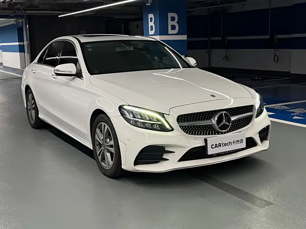 Mercedes-Benz C-Class — фото 2