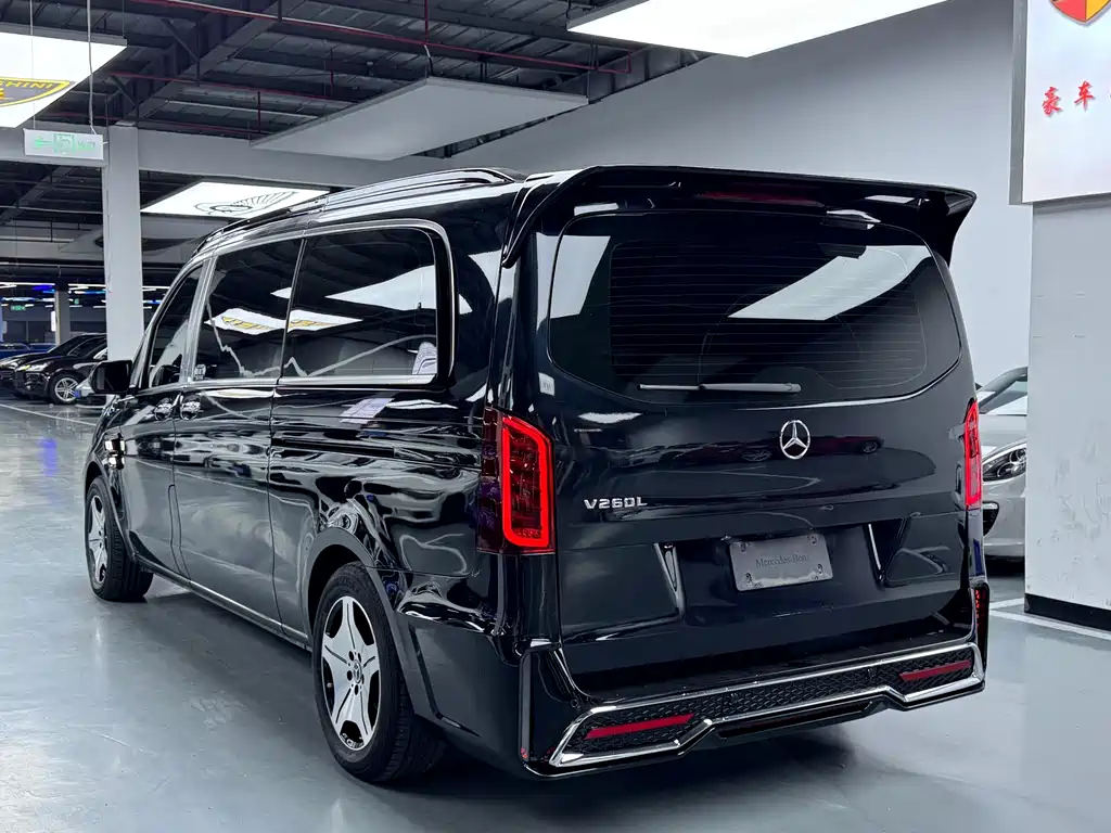 Mercedes-Benz Vito — фото 25