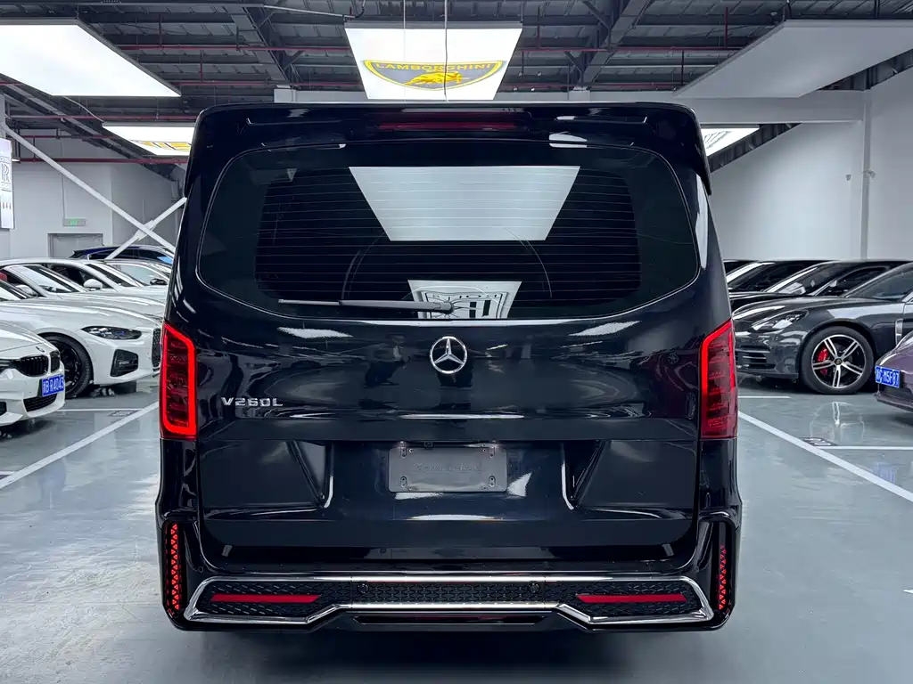Mercedes-Benz Vito — фото 26