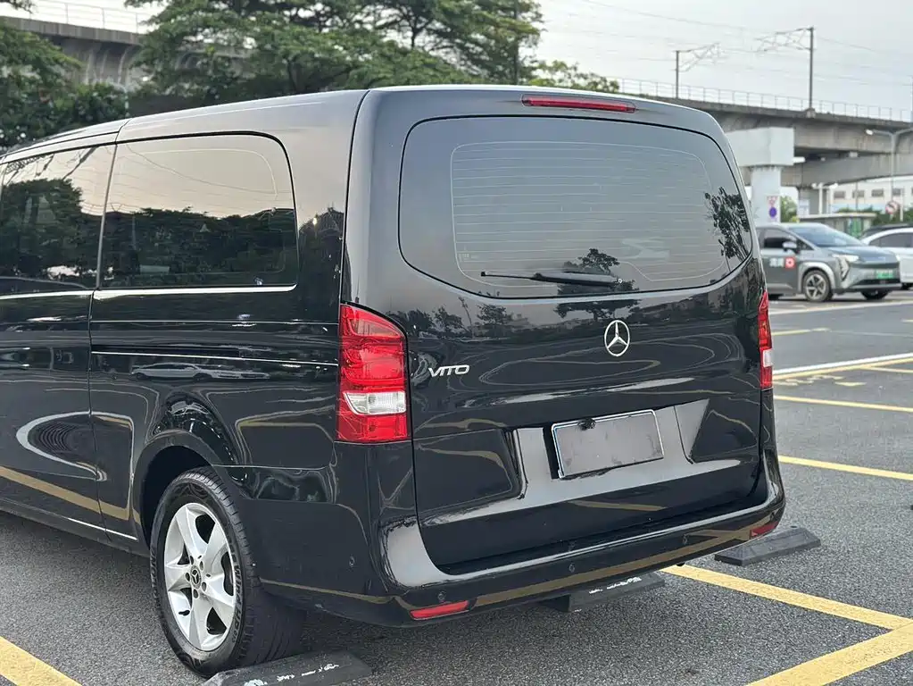 Mercedes-Benz Vito — фото 5