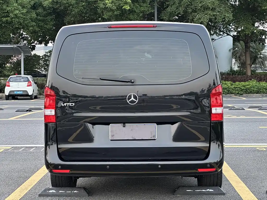 Mercedes-Benz Vito — фото 7