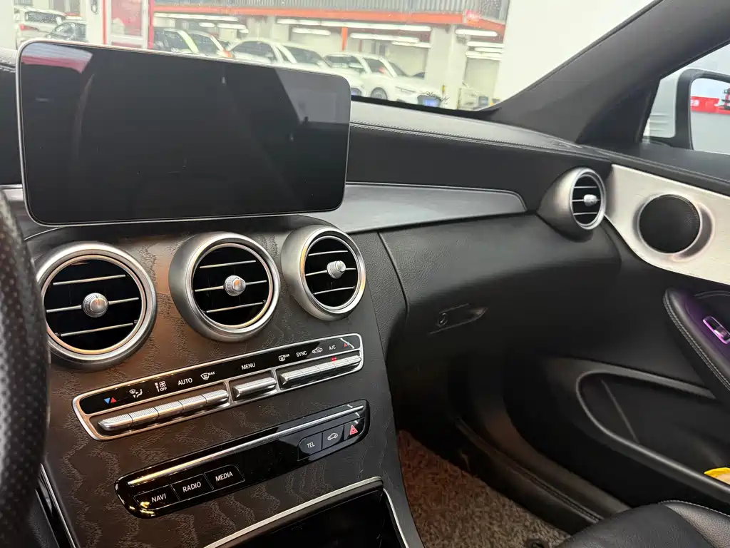 Mercedes-Benz C-Class (Import) — фото 11