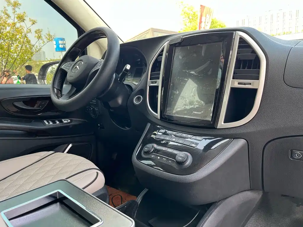Mercedes-Benz Vito — фото 11