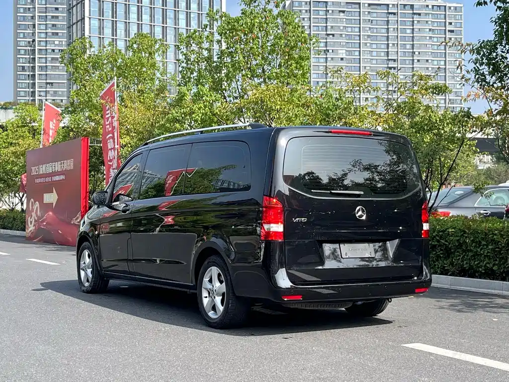 Mercedes-Benz Vito — фото 6